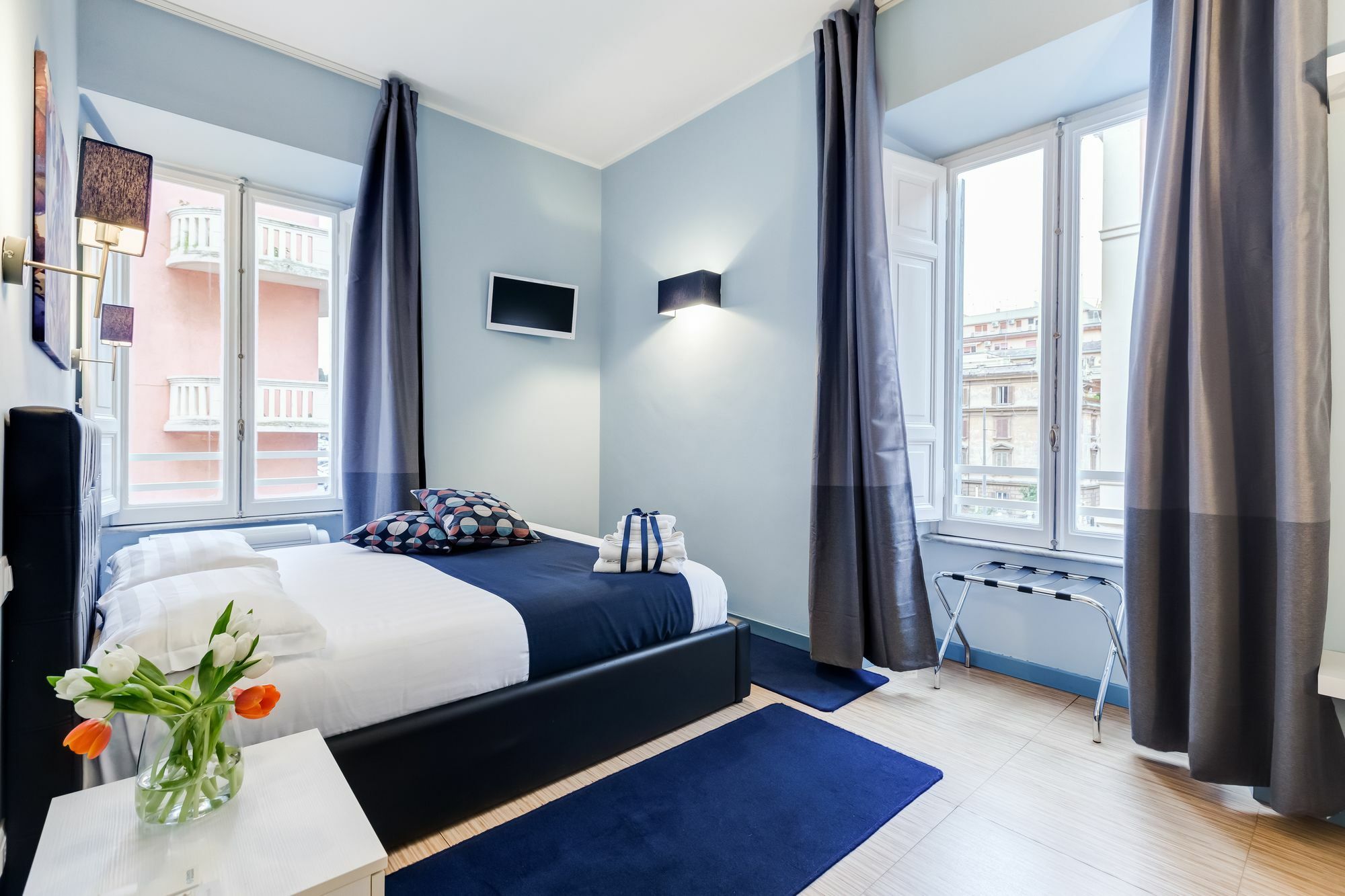 Easy Budget Colosseo Rom Exteriör bild