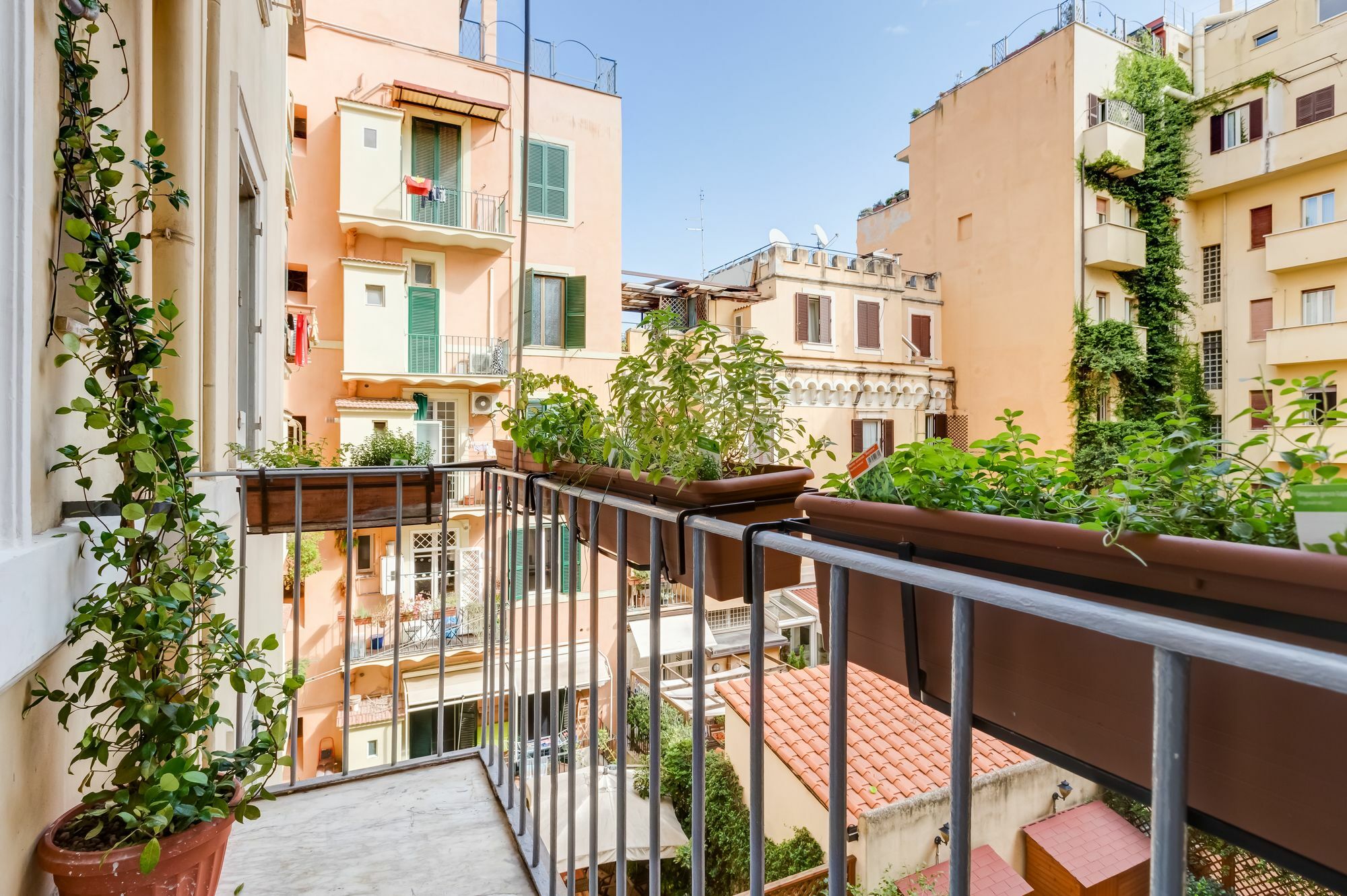 Easy Budget Colosseo Rom Exteriör bild